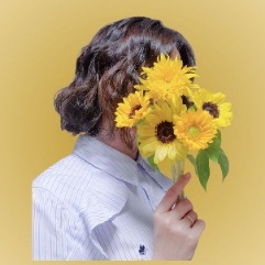 花を買う人